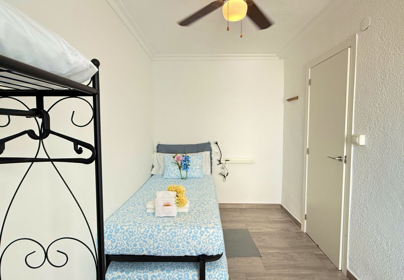 Apartamento en Santa Pola - Apartamento Puerto Canalejas By Gloove