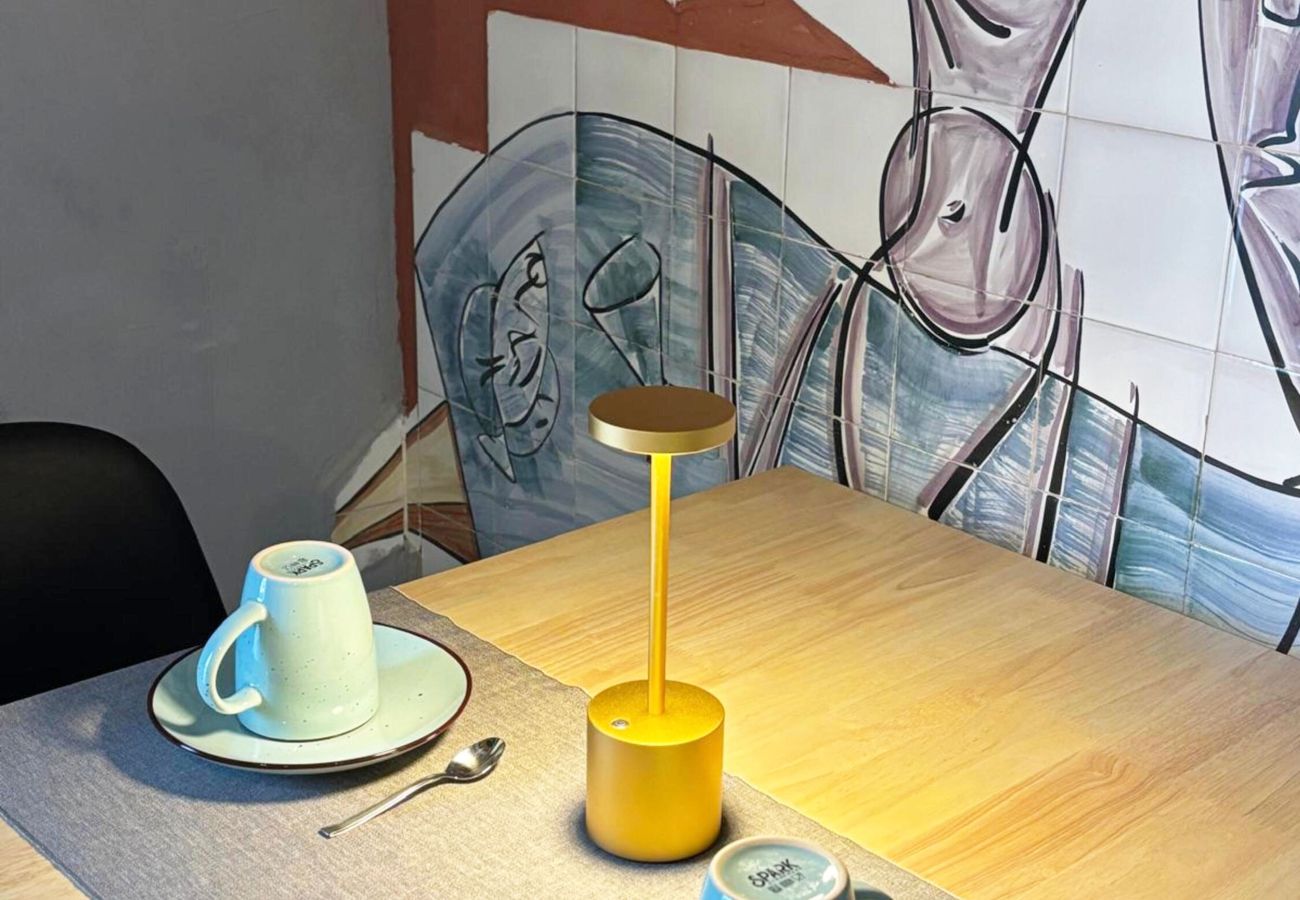 Apartamento en Cuenca - Casa Colgada “Mirador de Leonor” by Gloove