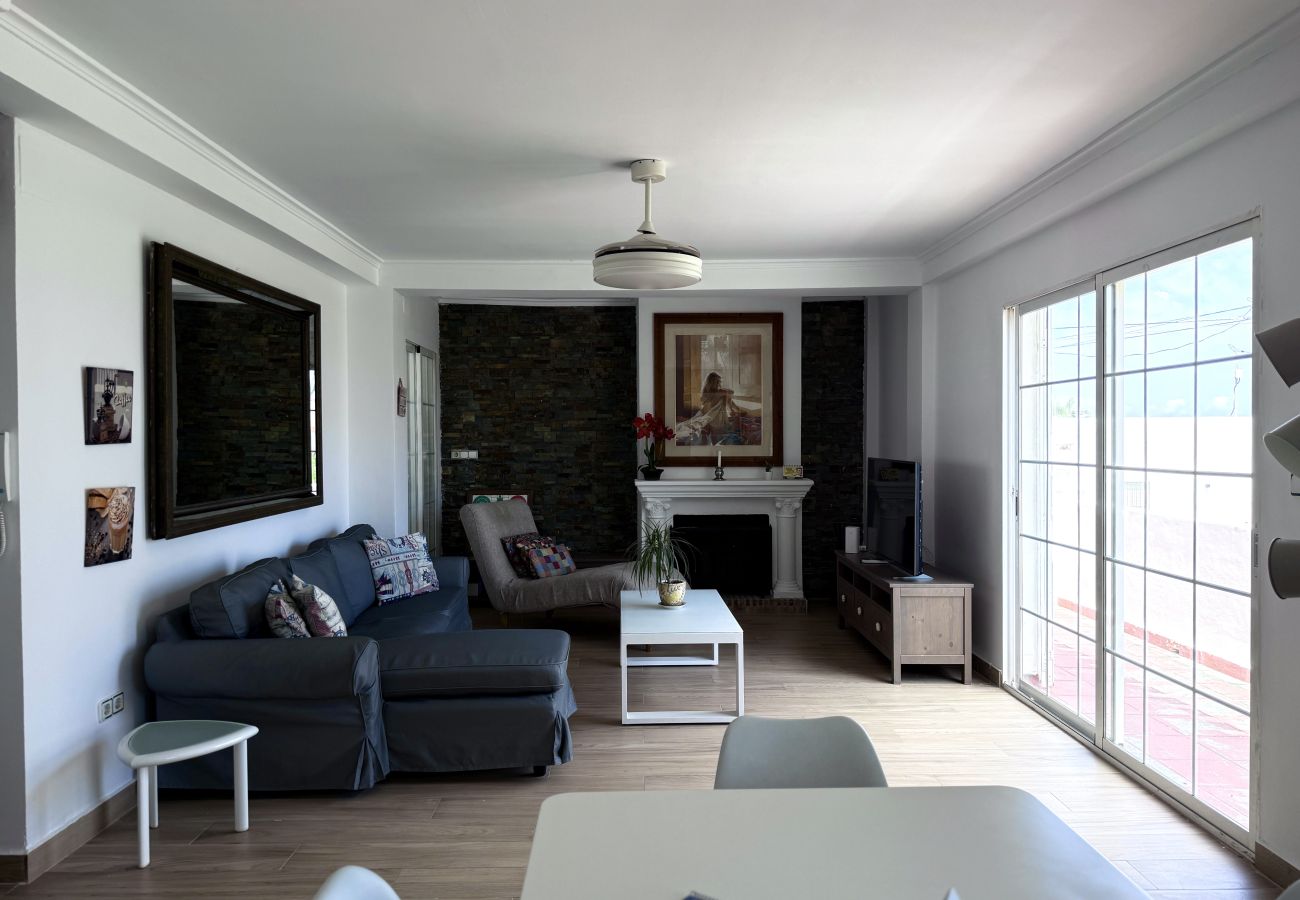 Chalet en Denia - Beachfront Paradise By Gloove