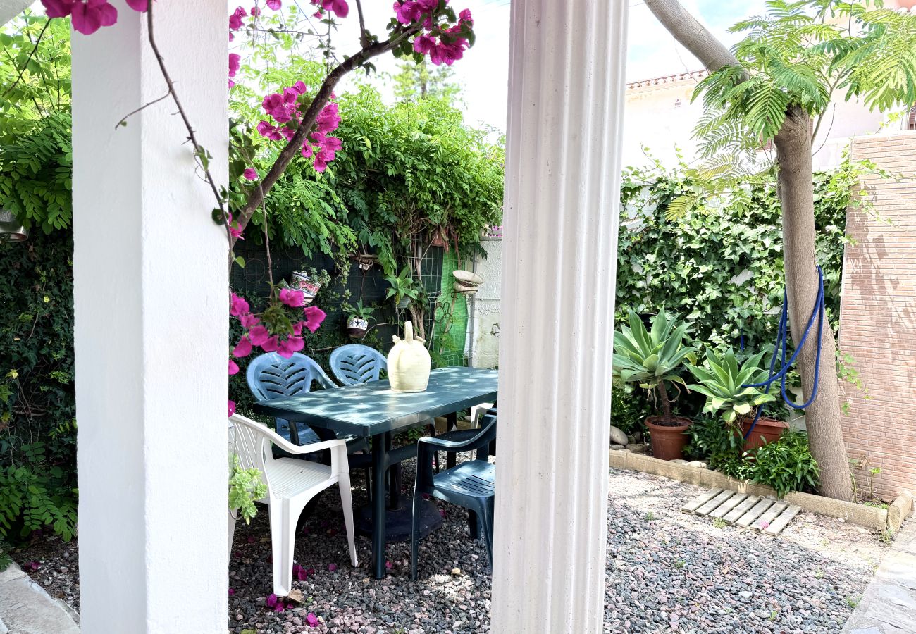 Chalet en Denia - Beachfront Paradise By Gloove