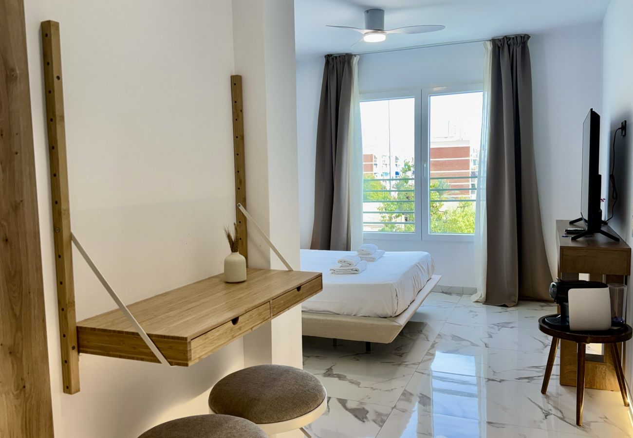 Alquiler por habitaciones en Alicante - Mac Suites 2 By Gloove