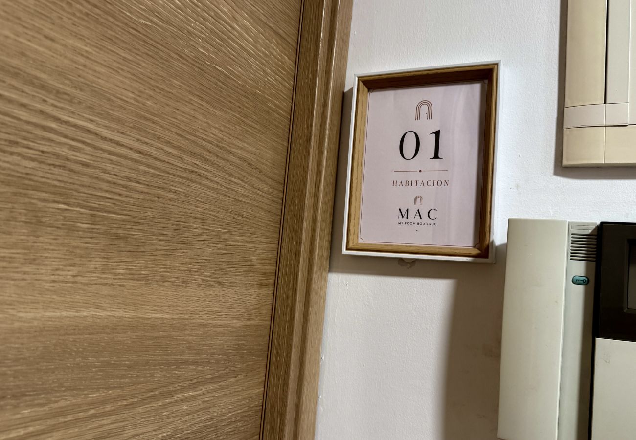 Alquiler por habitaciones en Alicante - Mac Boutique 1 By Gloove