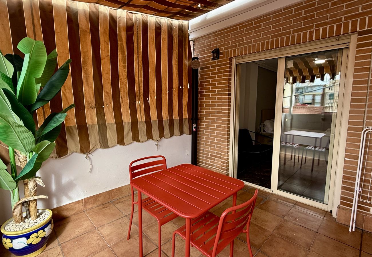 Alquiler por habitaciones en Alicante - Mac Boutique 8 By Gloove