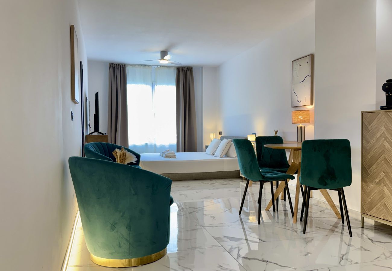 Alquiler por habitaciones en Alicante - Mac Suites 3 By Gloove