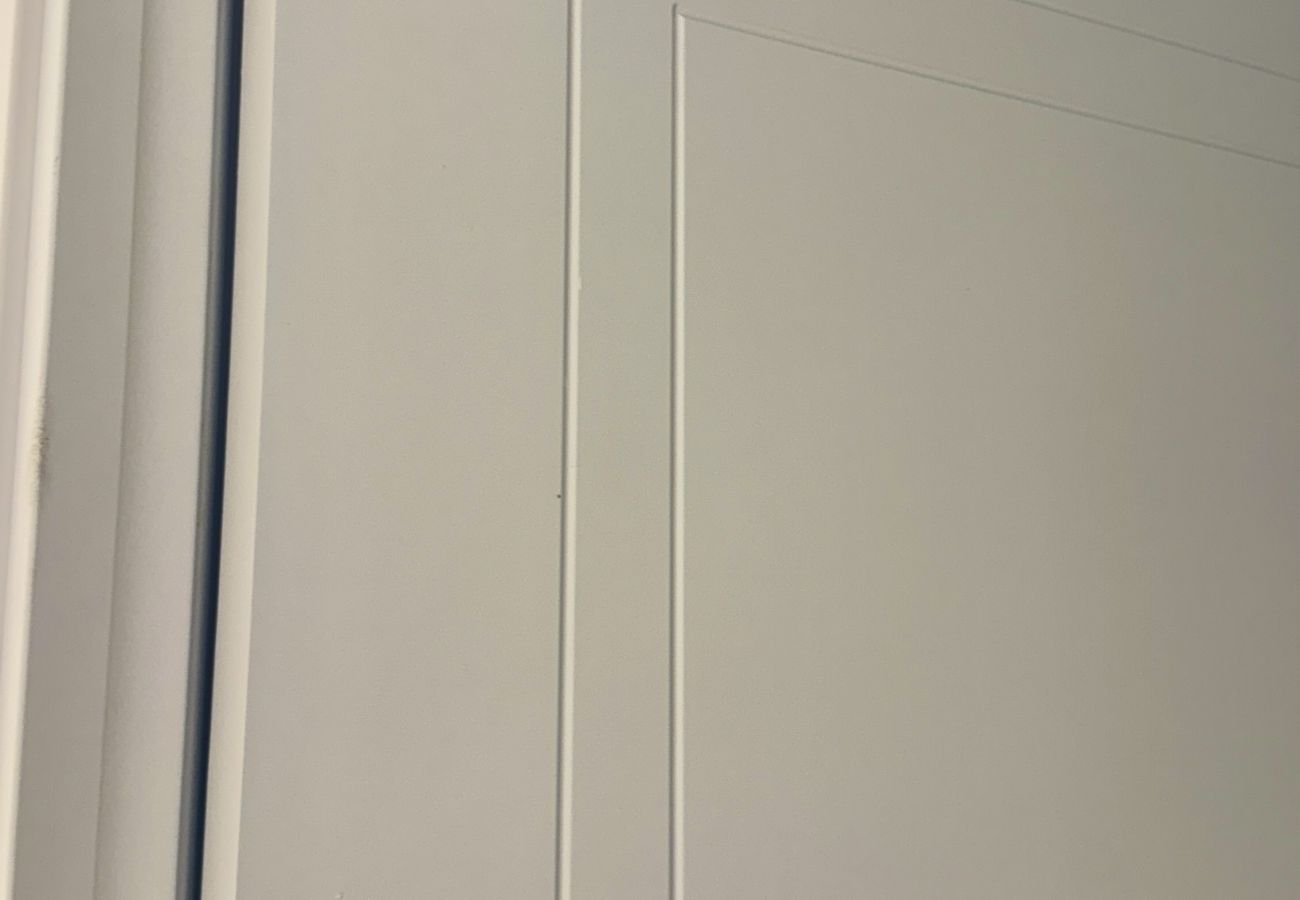 Alquiler por habitaciones en Alicante - Mac Suites 3 By Gloove