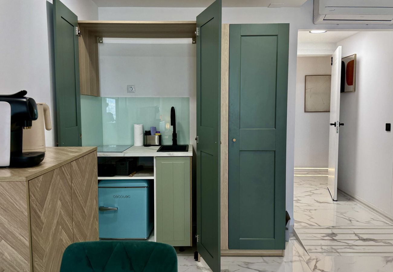 Alquiler por habitaciones en Alicante - Mac Suites 3 By Gloove