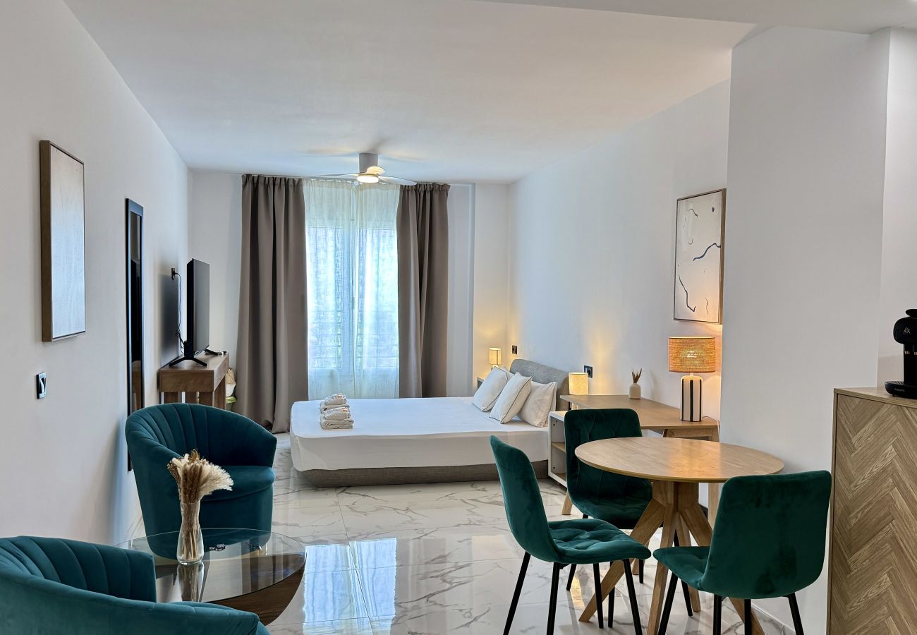 Alquiler por habitaciones en Alicante - Mac Suites 3 By Gloove