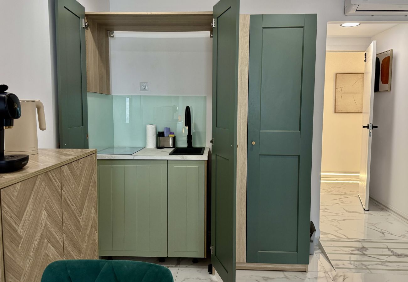 Alquiler por habitaciones en Alicante - Mac Suites 3 By Gloove