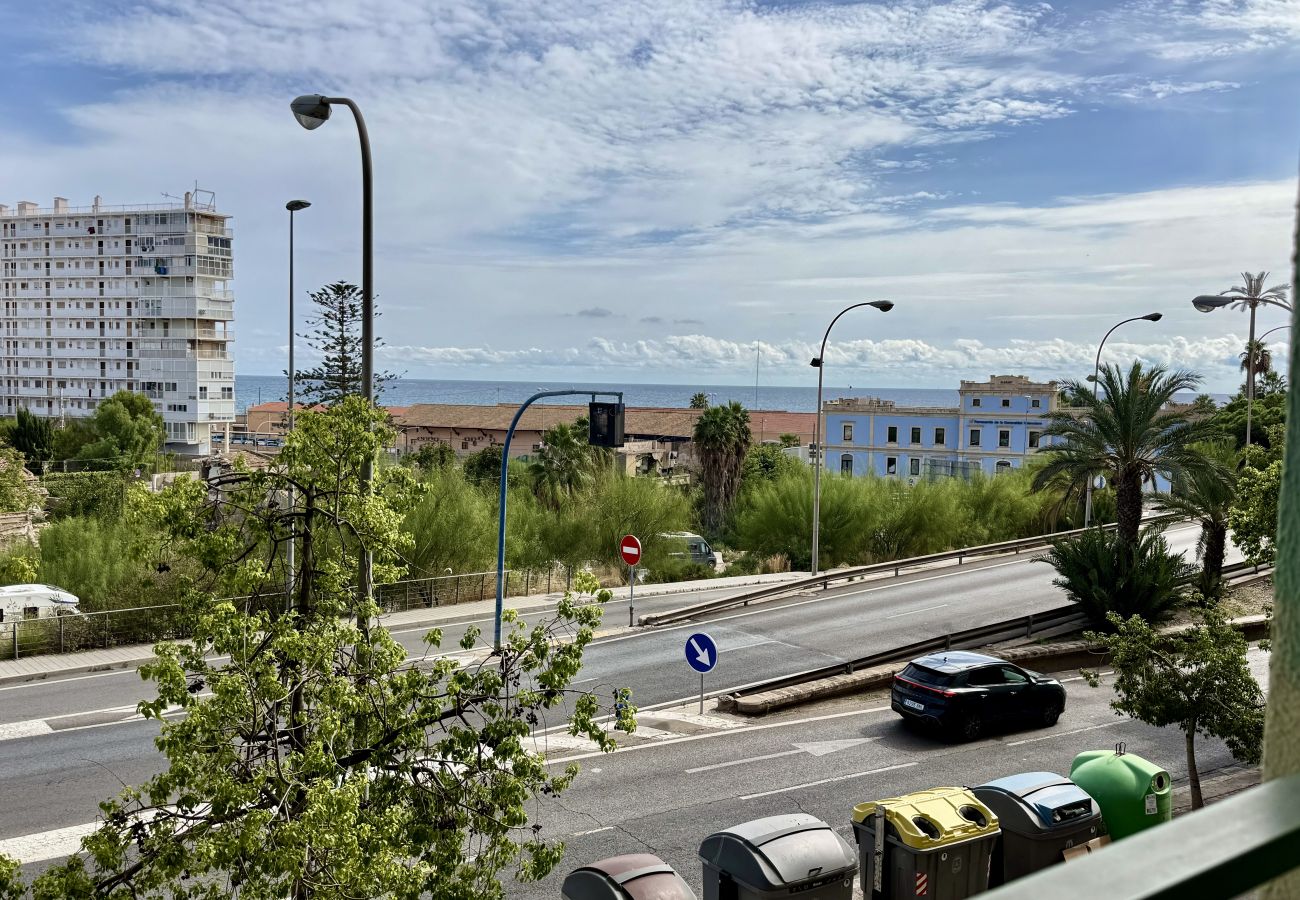 Alquiler por habitaciones en Alicante - Mac Suites 3 By Gloove
