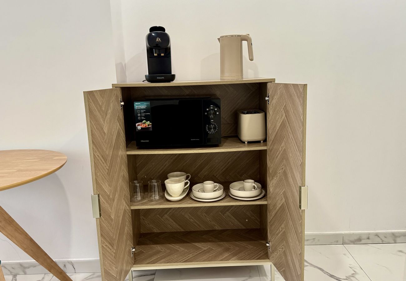 Alquiler por habitaciones en Alicante - Mac Suites 3 By Gloove