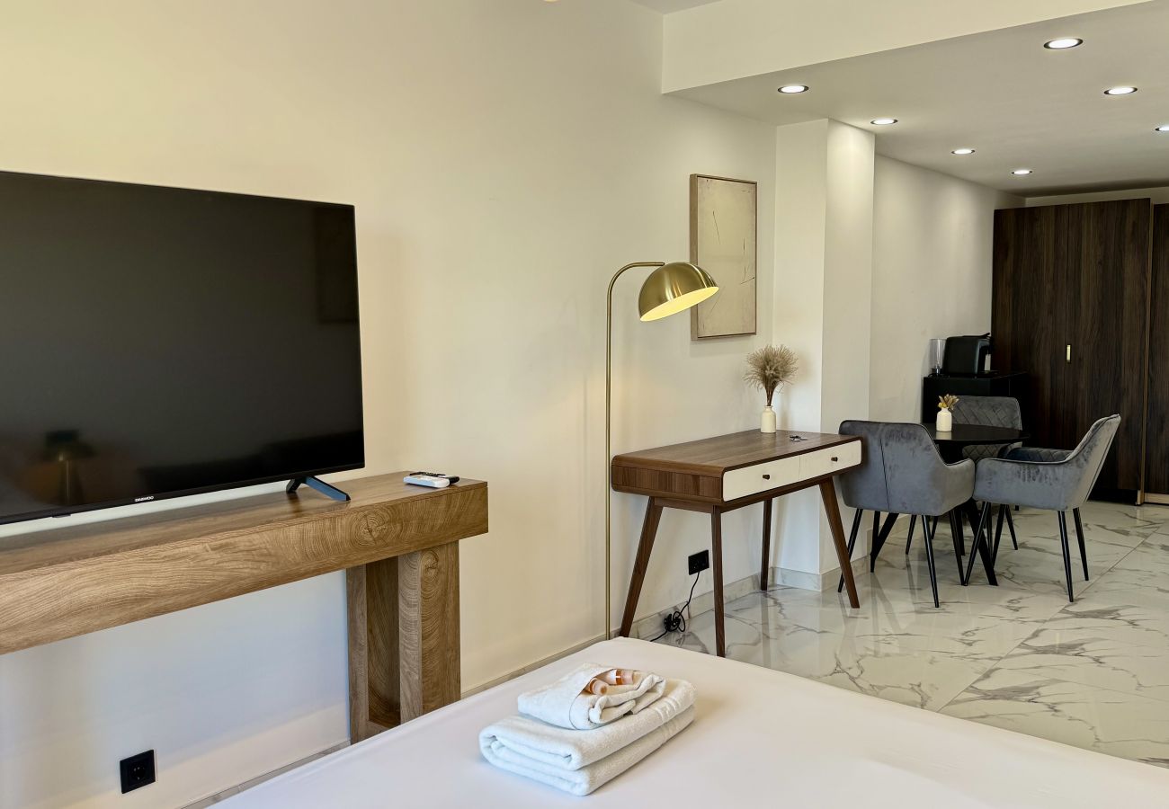 Alquiler por habitaciones en Alicante - Mac Suites 5 By Gloove