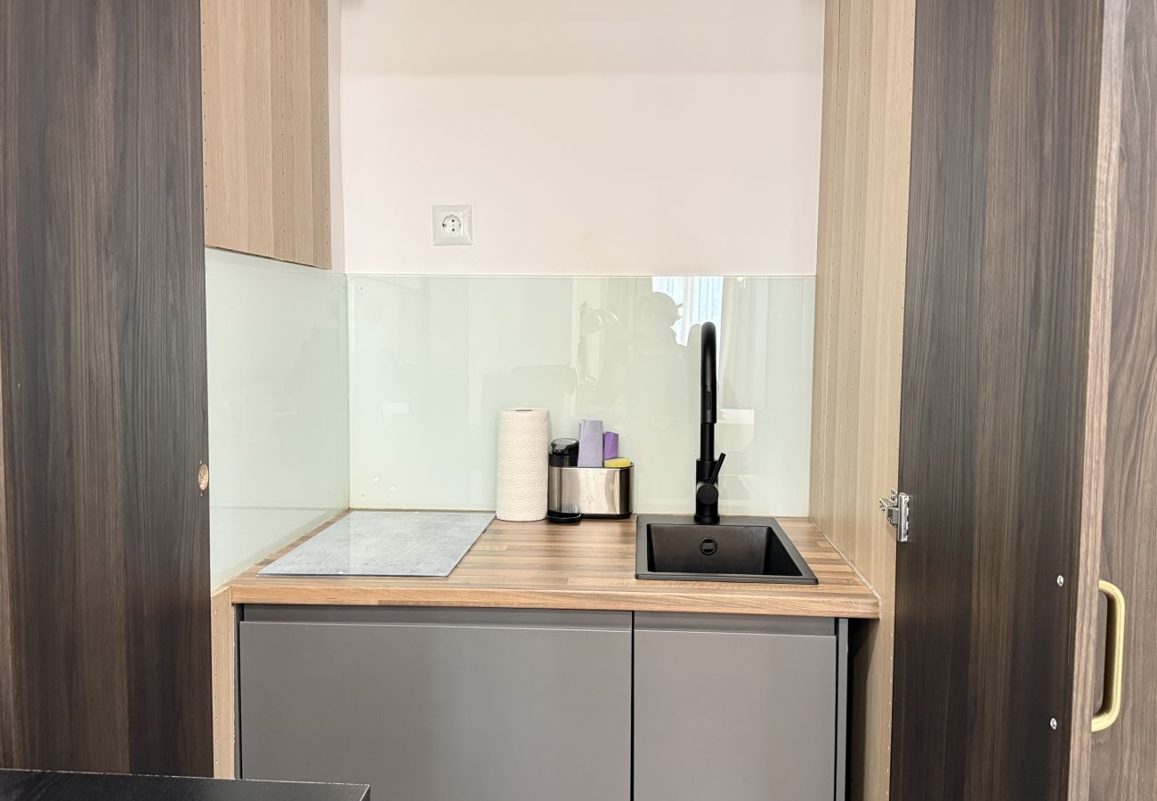 Alquiler por habitaciones en Alicante - Mac Suites 5 By Gloove