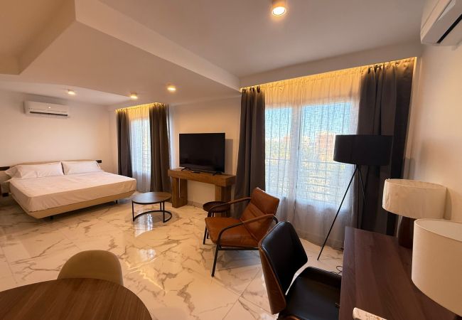 Estudio en Alicante - Mac Suites 1 By Gloove