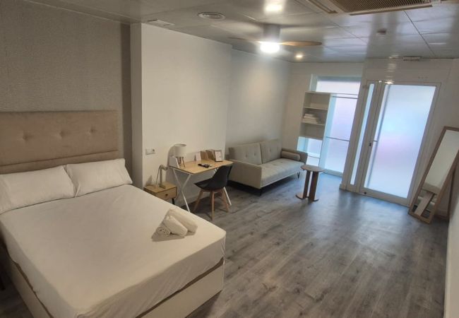 Alquiler por habitaciones en Alicante - Mac Boutique 10 By Gloove